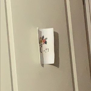 Meet your Posher, Crystal